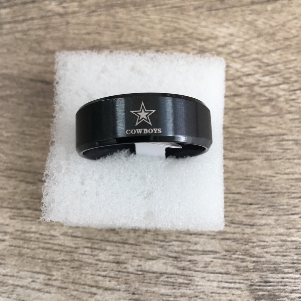 COWBOYS MAN RING